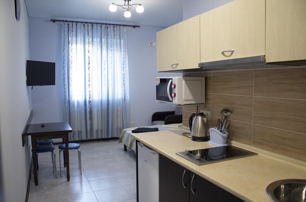 Apartment On Klochkivska Street Carcóvia Exterior foto